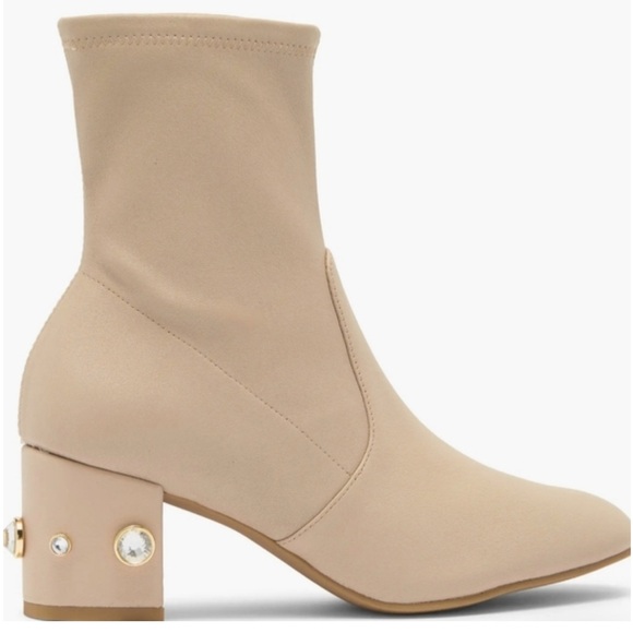 Stuart Weitzman Allshine 60 Bejeweled Leather Block Heel Bootie Size 9.5 NEW - Picture 1 of 11
